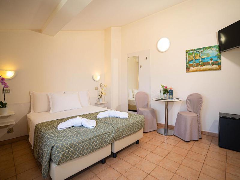 Hotel Sorriso image