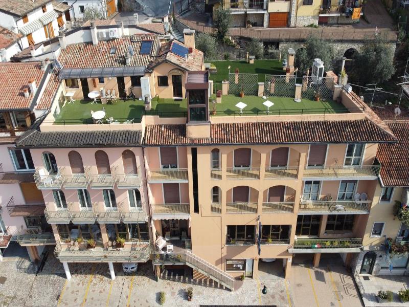Hotel Sorriso image