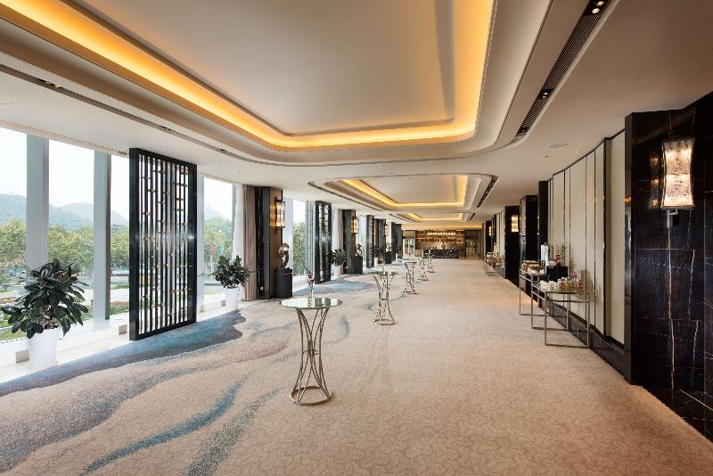Doubletree By Hilton Anshun image
