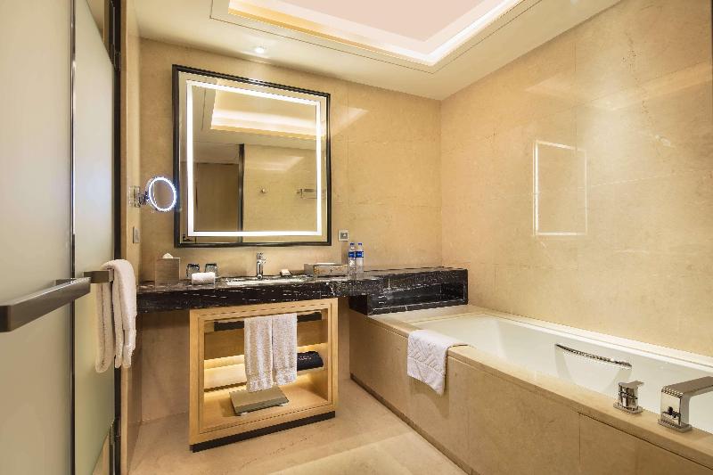 Doubletree By Hilton Anshun image