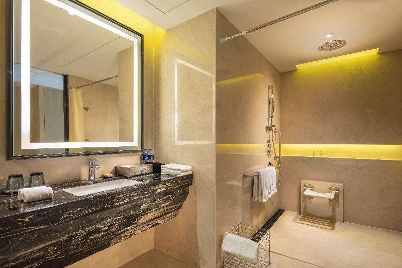 Doubletree By Hilton Anshun image