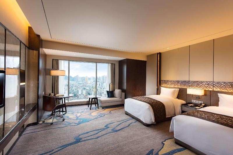 Doubletree By Hilton Anshun image