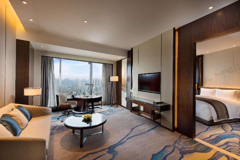 Doubletree By Hilton Anshun image