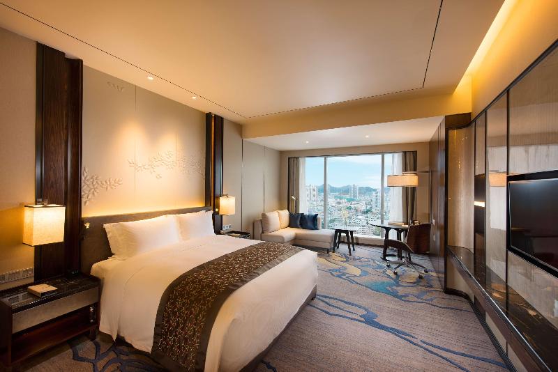 Doubletree By Hilton Anshun image