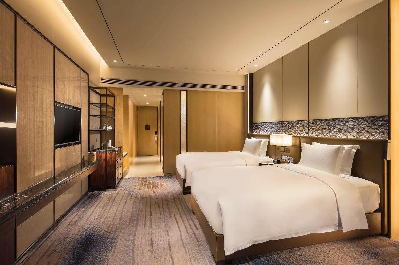 Doubletree By Hilton Anshun image