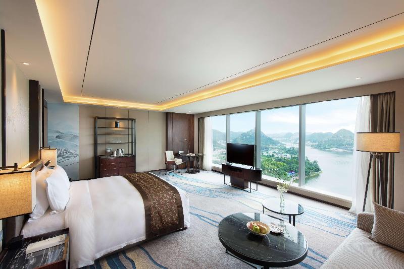 Doubletree By Hilton Anshun image