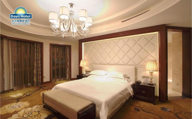 Days Hotel by Wyndham Logan City Huizhou image