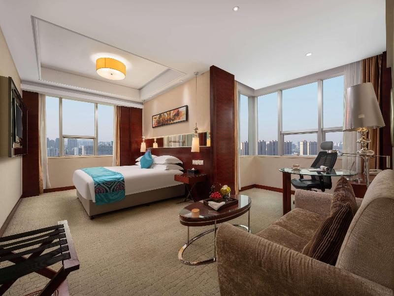 Ramada By Wyndham Zibo image