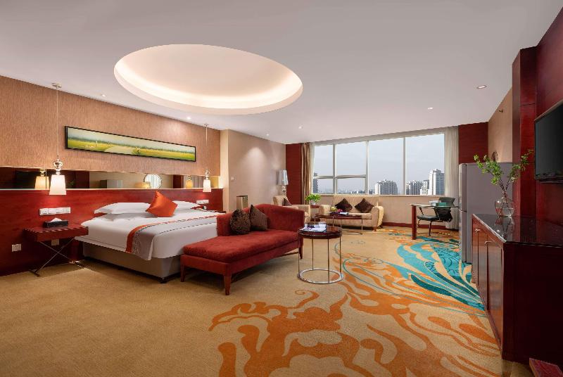 Ramada By Wyndham Zibo image