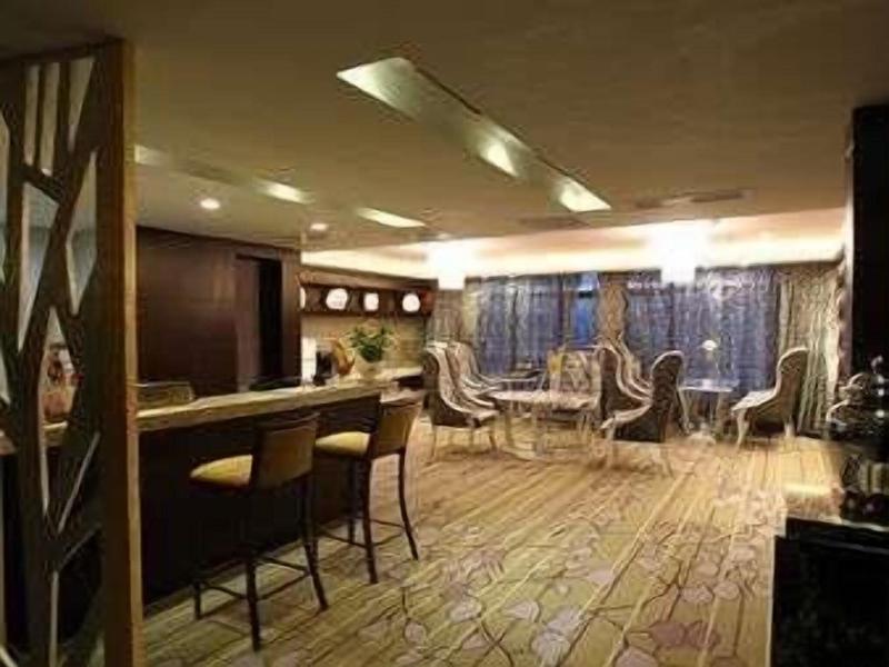 Ramada By Wyndham Longyan