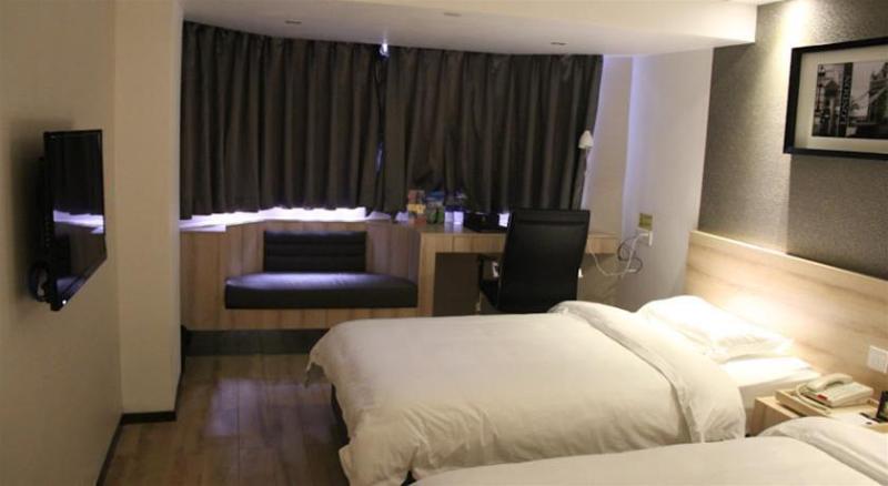 Super 8 Hotel Guangzhou San Yuan Li Da Dao image