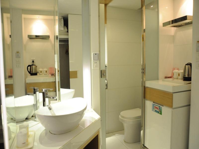 Super 8 Hotel Guangzhou San Yuan Li Da Dao image