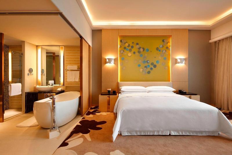 Four Points By Sheraton Luohe image