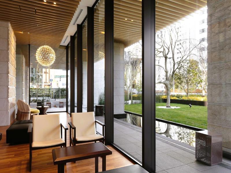 Mitsui Garden Hotel Osaka Premier image
