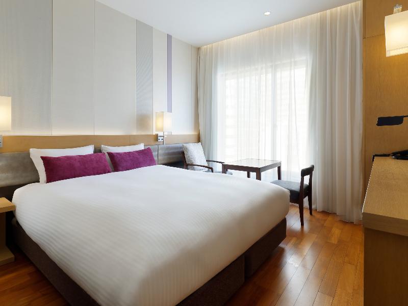 Mitsui Garden Hotel Osaka Premier image
