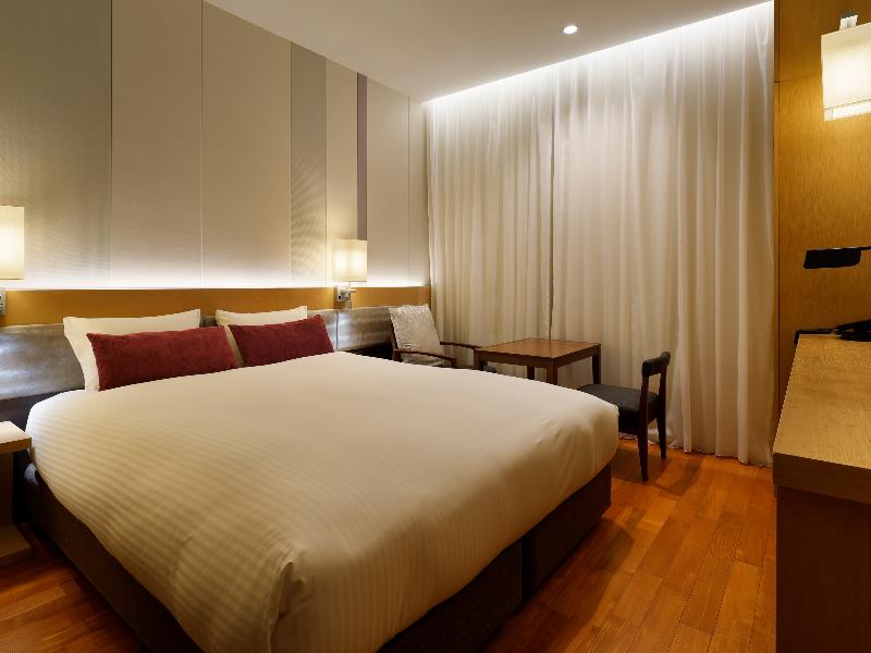Mitsui Garden Hotel Osaka Premier image