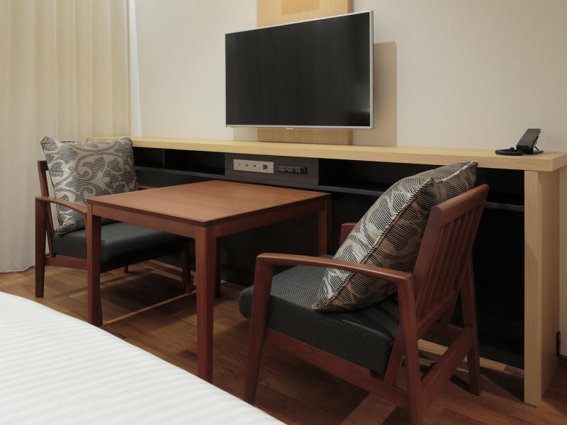 Mitsui Garden Hotel Osaka Premier image
