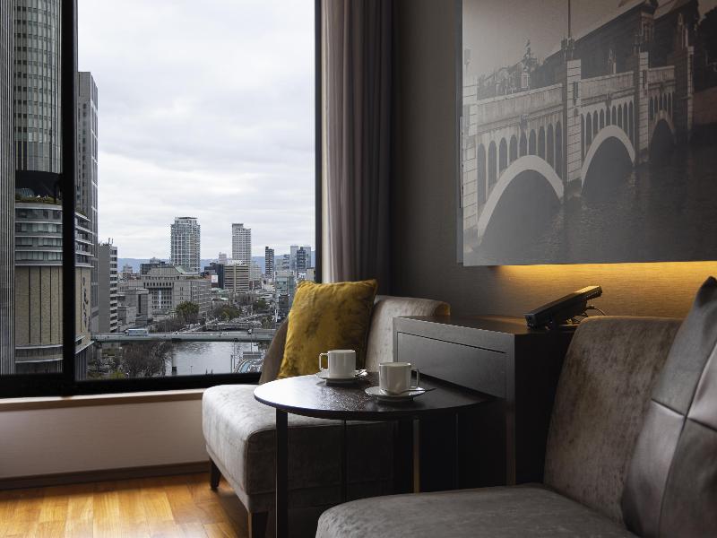 Mitsui Garden Hotel Osaka Premier image