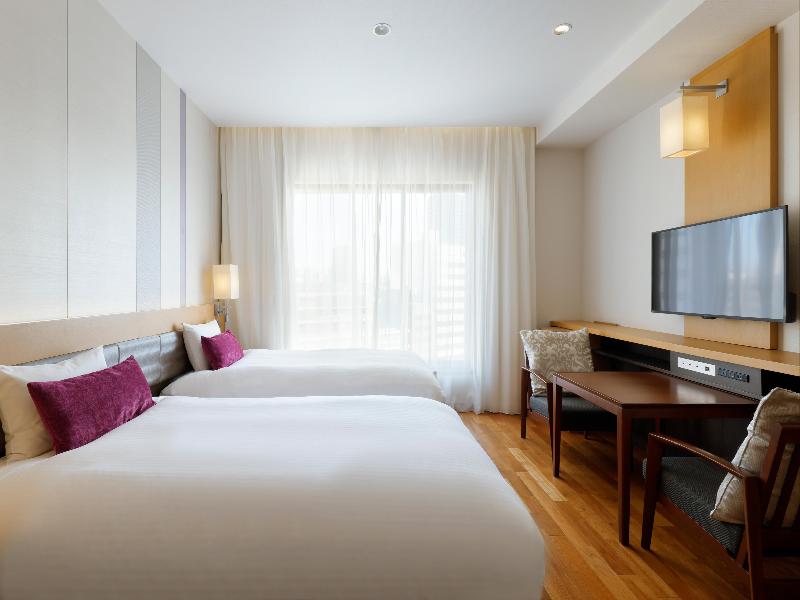 Mitsui Garden Hotel Osaka Premier image