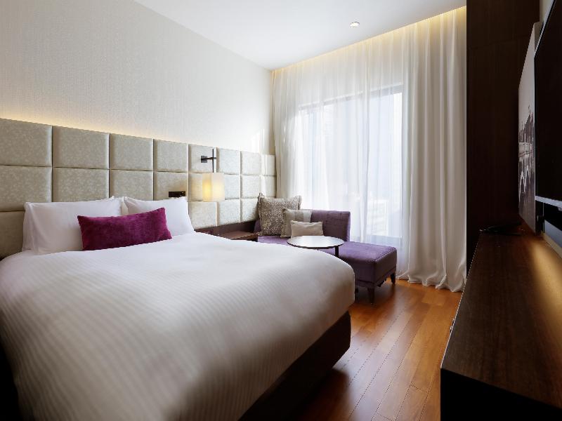 Mitsui Garden Hotel Osaka Premier image