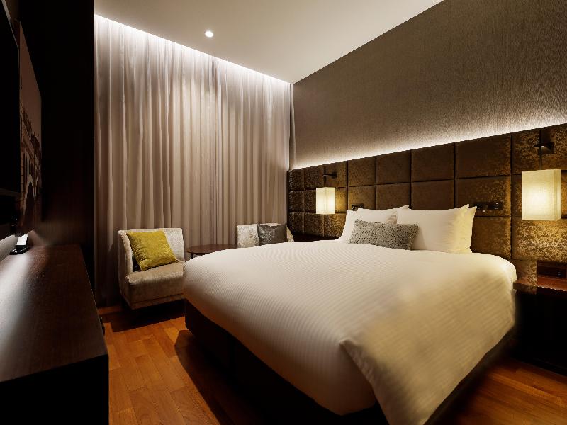 Mitsui Garden Hotel Osaka Premier image