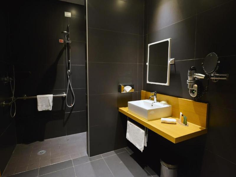 Hilton Garden Inn Milan North image