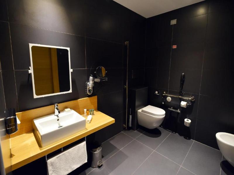 Hilton Garden Inn Milan North image