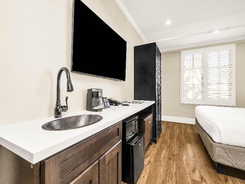 Hotel Petaluma, Tapestry Collection By Hilton image