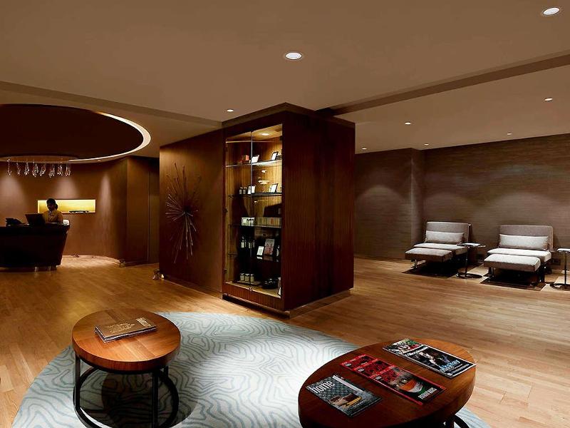 Pullman New Delhi Aerocity image