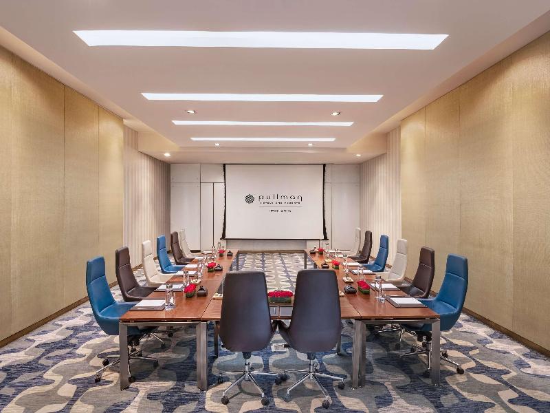 Pullman New Delhi Aerocity image
