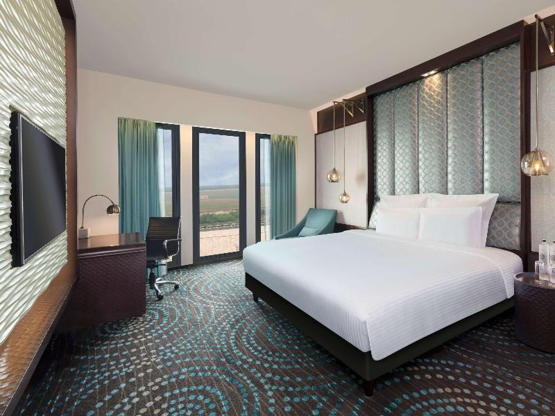 Pullman New Delhi Aerocity image