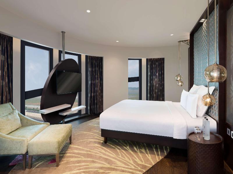 Pullman New Delhi Aerocity image