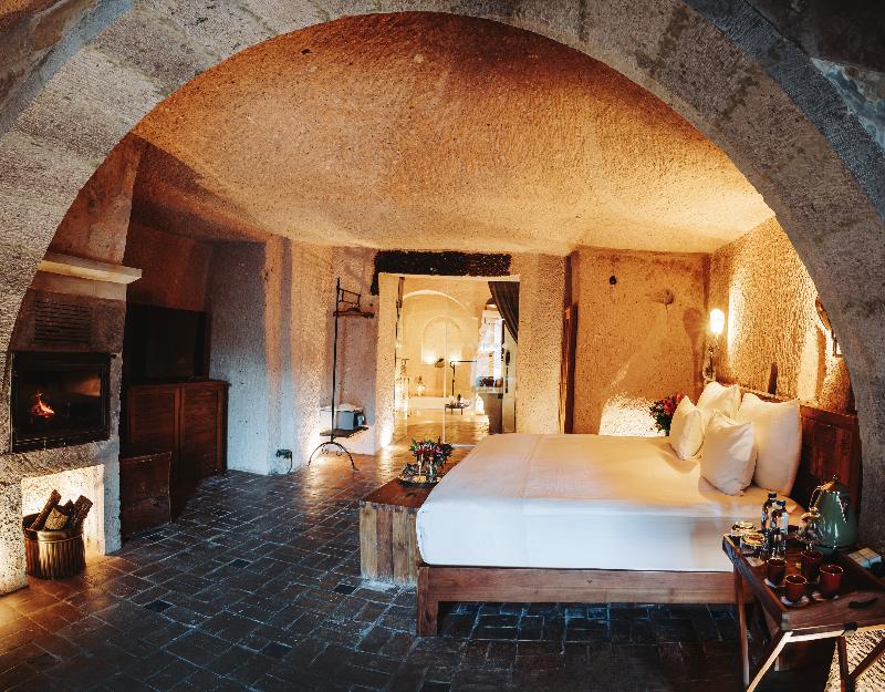 Millstone Cave Suites