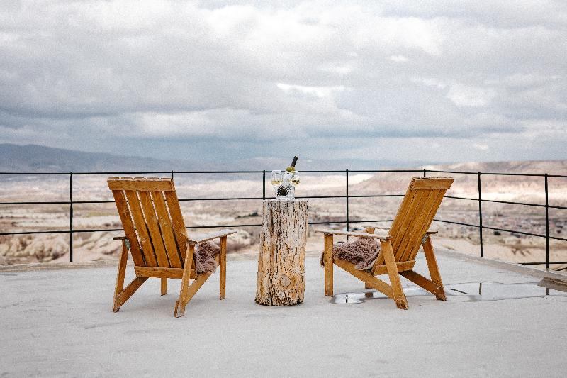 Millstone Cave Suites