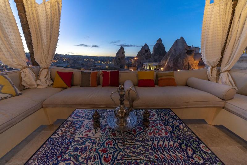 Artemis Cave Suites image