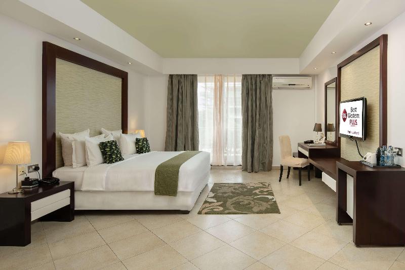 Best Western Plus Peninsula Hotel image
