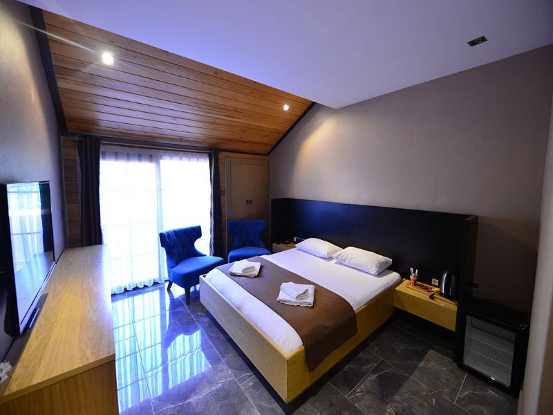İnanlar Deluxe Hotel image