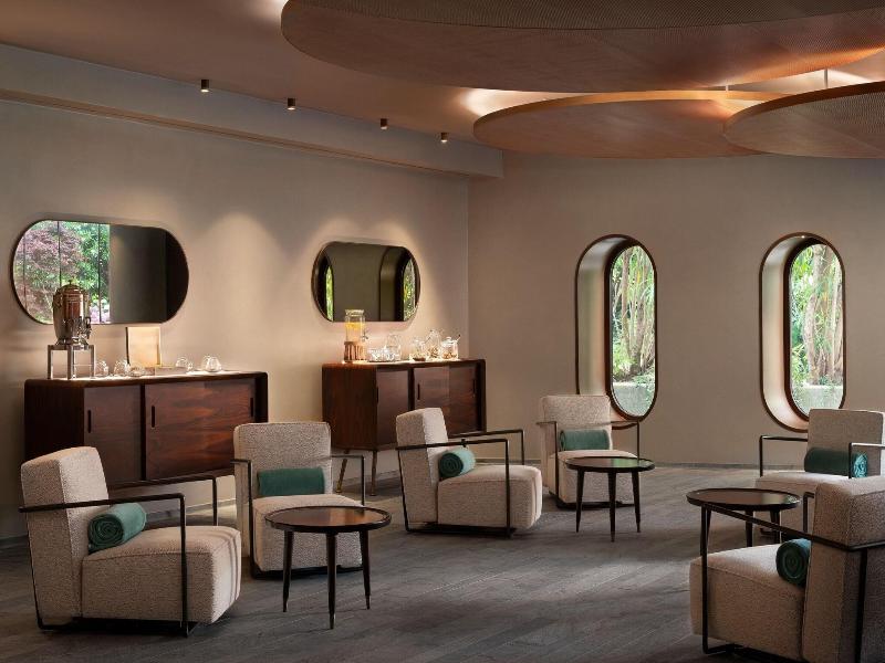 Stay in style at Sheraton Lake Como