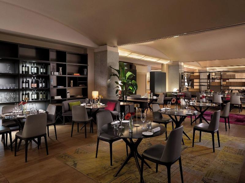 Stay in style at Sheraton Lake Como