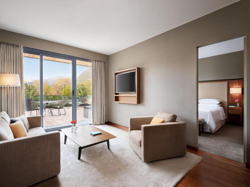 Stay in style at Sheraton Lake Como