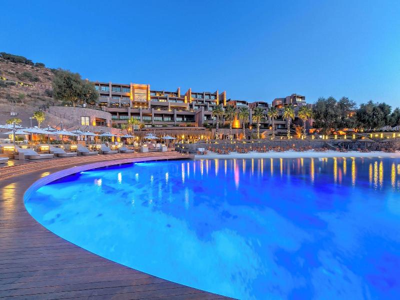 Caresse, A Luxury Collection Resort image