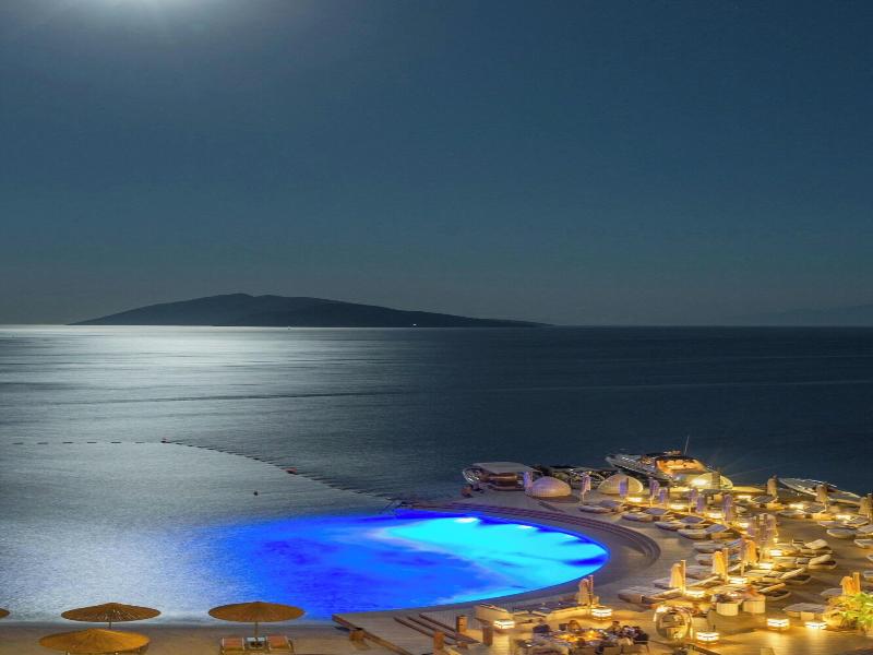 Caresse, A Luxury Collection Resort image