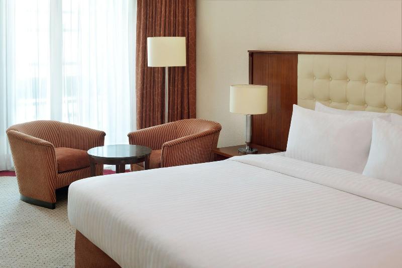 Movenpick Hotel Karachi image