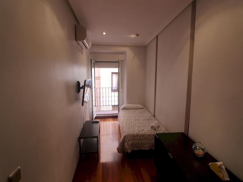 Apartamentos Good Stay Atocha image