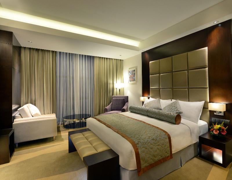 Radisson Blu Chattogram Bay View image