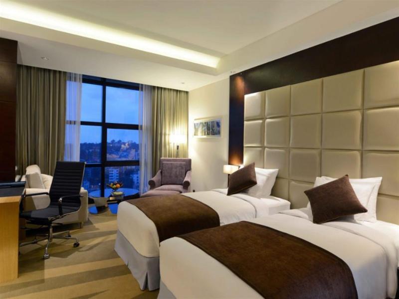 Radisson Blu Chattogram Bay View image