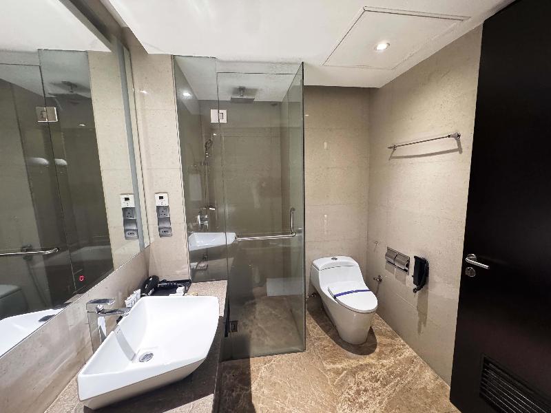 Radisson Blu Chattogram Bay View image