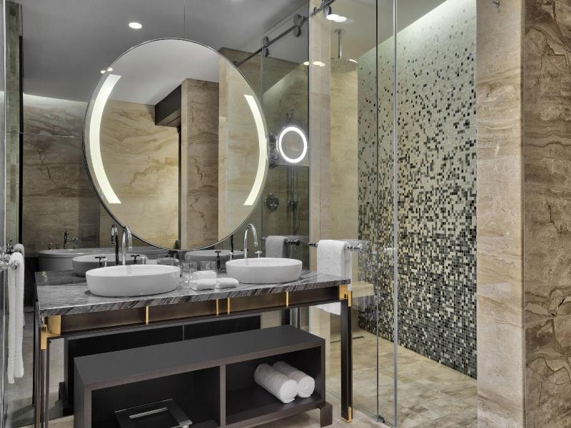 The Westin Doha Hotel & Spa, Doha image