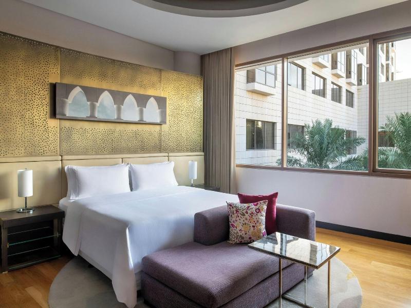 The Westin Doha Hotel & Spa, Doha image