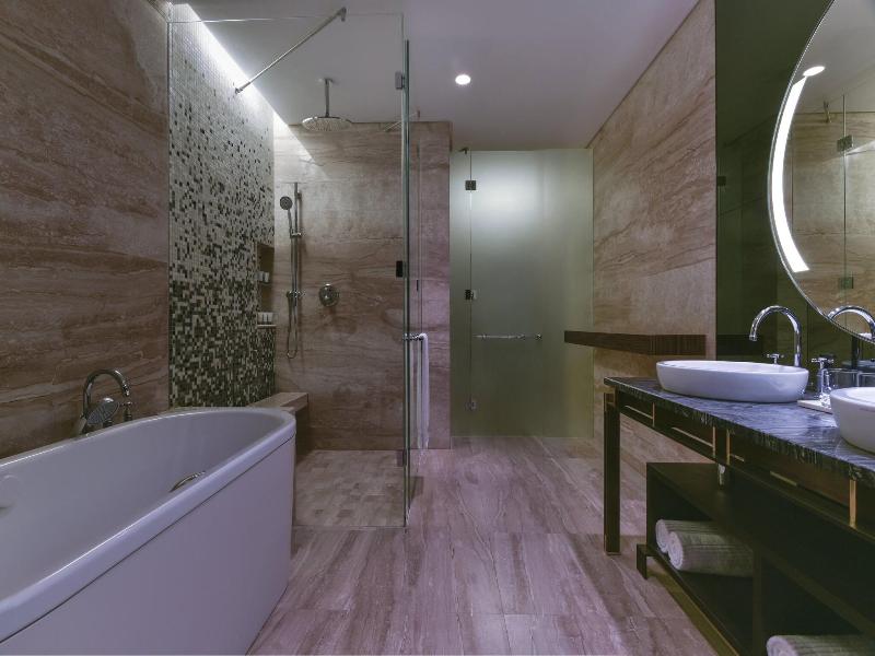 The Westin Doha Hotel & Spa, Doha image